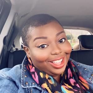 Meet your Posher, Abigail